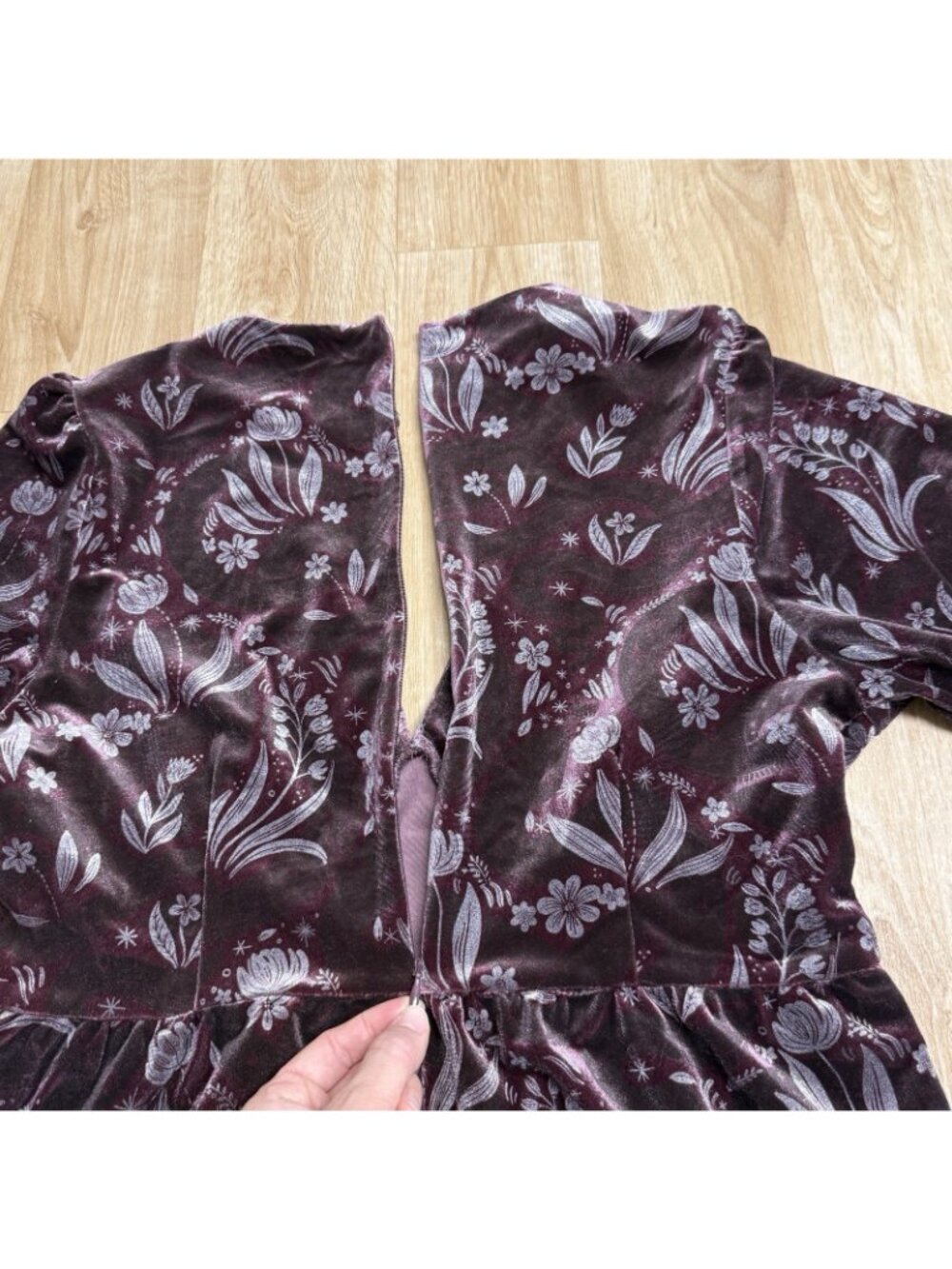 DISTURBIA VELOUR JUMPSUIT SNAKE FOIL FLORAL PRINT SIZE 8 WHIMSIGOTH POCKETS - Picture 7 of 12